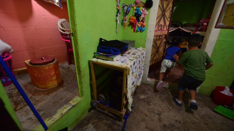 Habitantes de la colonia Malena 1 y 2 de San Marcos tienen 12 aos gestionando un proyecto de alcantarillado para su comunidad.