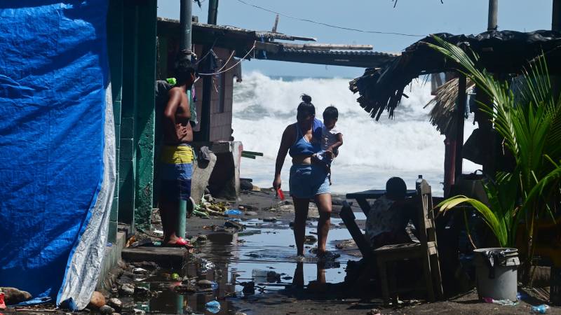 EMD- Marea- Alta- Oleaja-Majahual-Puerto La Libertad- Negocios- Habitantes- Pronosticos