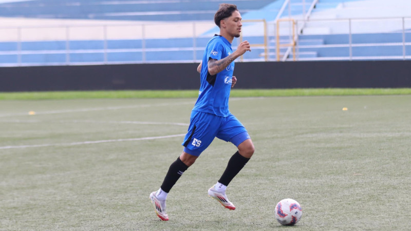 Enrico Duenas entrenamiento Selecta 02