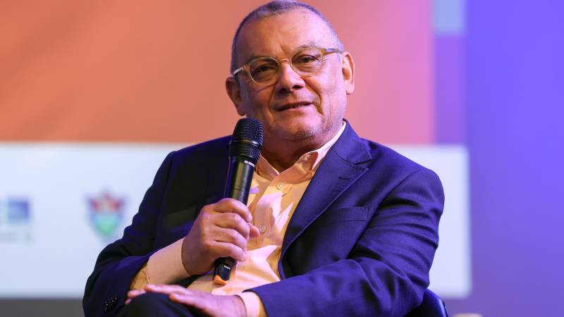 Escritor Horacio Castellanos Moya