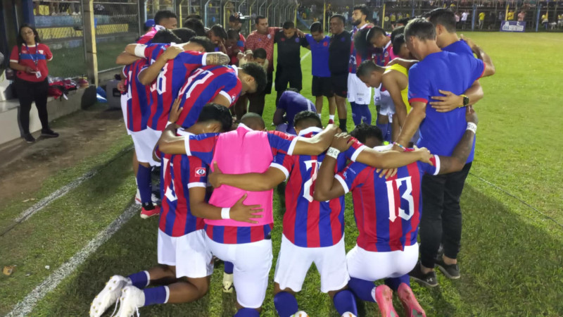 CD FAS tuvo fe, pero no le alcanzó para llegar a la final. Cayó ante Limeño. Foto. EDH Varinia Escalante