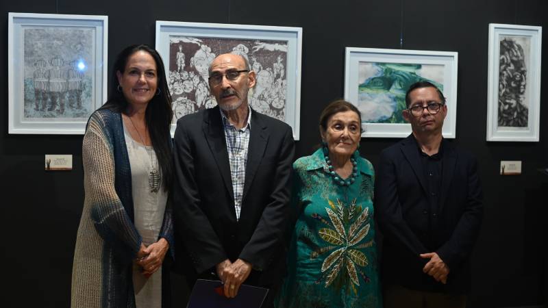 Grace Guirola, Francisco Sayas, Nicole Schwartz y Giovanni Gil, artistas expositores del colectivo 