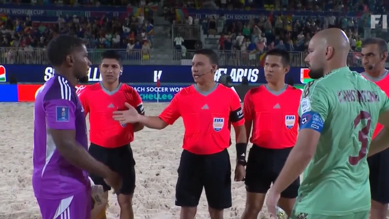 Gonzalo Carballo El Salvador Arbitro Mundial Playa Seychelles