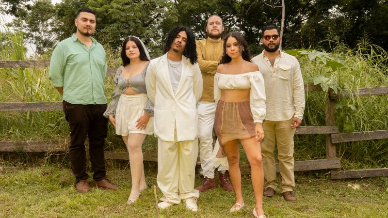 Inflorescencia regresa al dial con "Lo que siento".