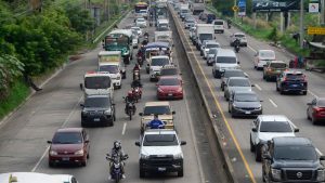 trafico entrada san salvador bulevar integracion