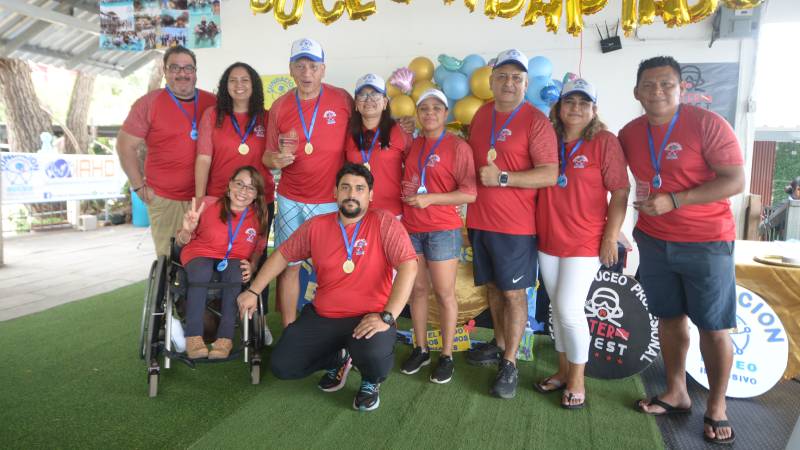 Buceo Inclusivo lago Coatepeque