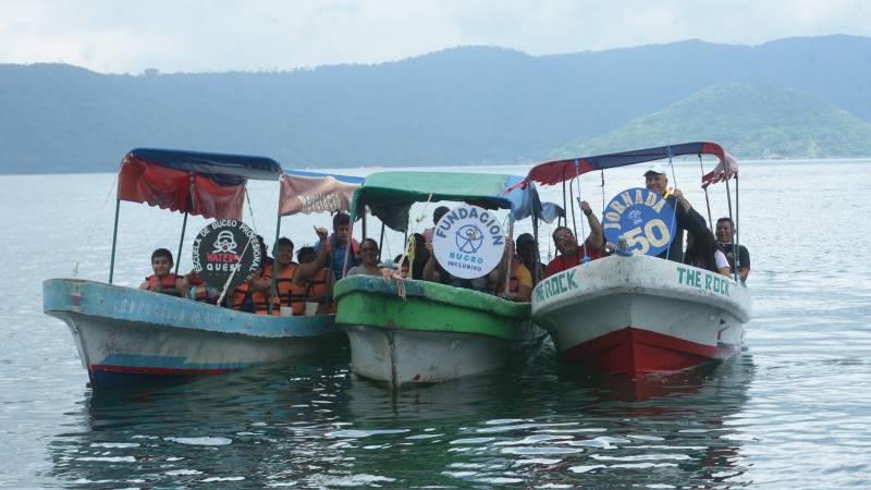 Buceo Inclusivo lago Coatepeque