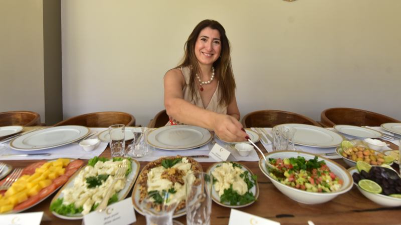 La embajadora de la República de Turquía en El Salvador, Gül Büyükersen, fue la anfitriona del evento. / 