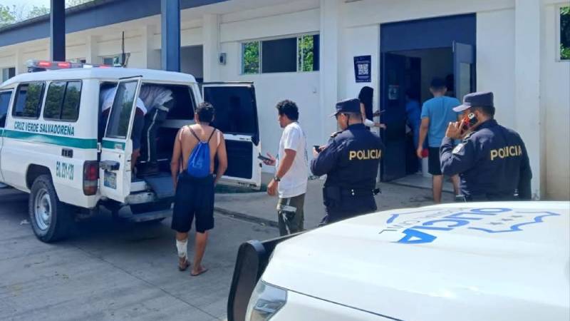 Oleaje playa Majahual