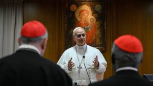Papa-León XIV-Reunión - Cardenales- Vaticano