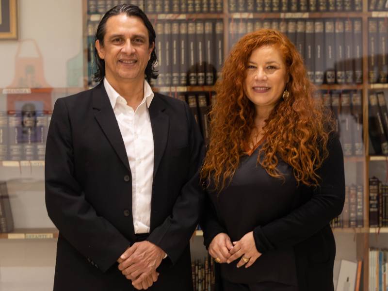 Ricardo Castellón y Magaly Barrientos