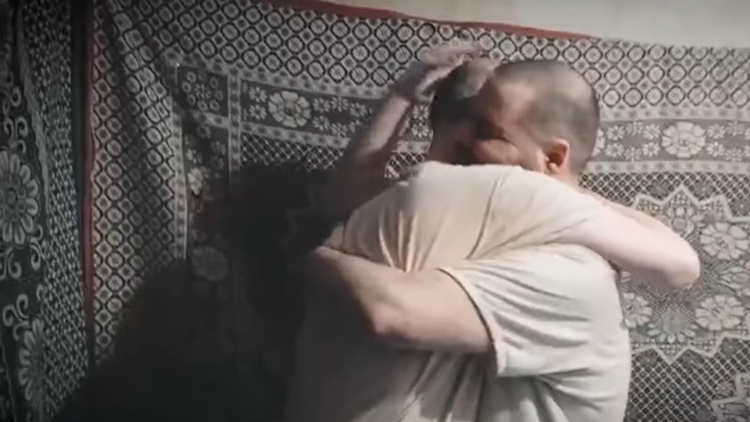 abrazo hermanos horn