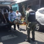 El hombre fue trasladado de inmediato hacia el Hospital San Rafael. Foto EDH / Cortesía Cruz Verde Salvadoreña.