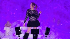 La Beba Sajori está de nuevo en la mira.