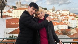Muere la mamá de La Divaza