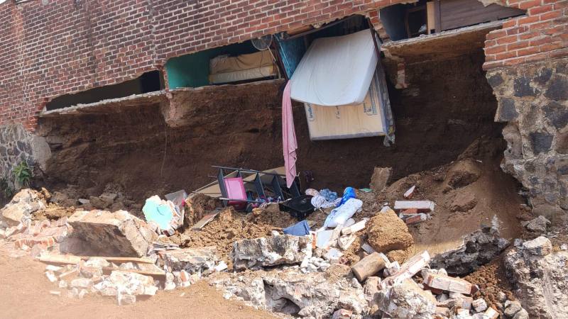 Así quedaron las cosas de una vivienda tras el colapso. Foto / Cortesía