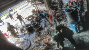 Bomberos lograron controlar el fuego. Foto EDH / Cortesía Bomberos.