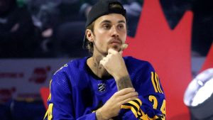 Justin Bieber sigue dando de qué hablar.