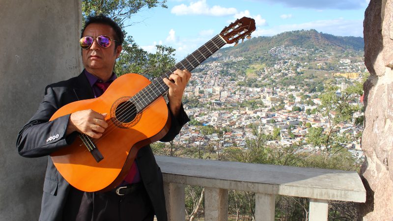 Luis Lagos espera visitar pronto El Salvador.