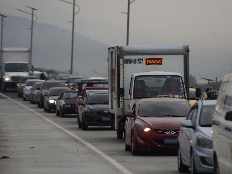 trafico entrada san salvador bulevar integracion