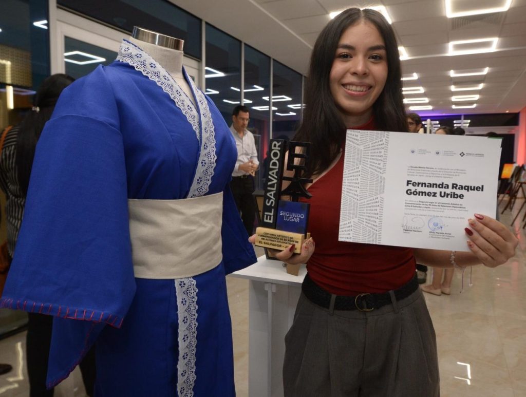 Escuela Monica Herrera