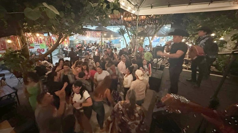 ASESINAN CANTANTE CONQUISTADORES DE LA SIERRA