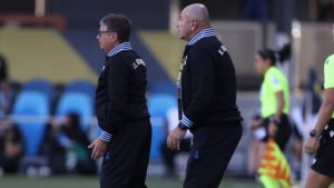 Bolillo Gomez Selecta Copa Oro Curazao