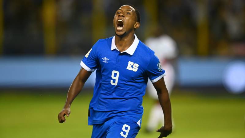 Celebracion-Gol-El Salvador-Surinam-Eliminatorios--MundialEstadio-Cuscatlan