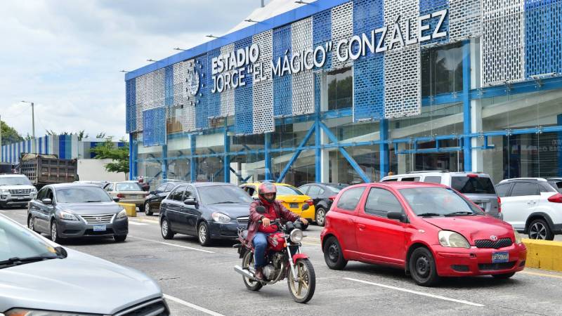 EDC- Estadio Mágico González