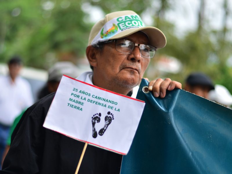 Caminata ecológica realizada por el movimiento franciscano de la iglesia católica junto a organizaciones ambientalistas.