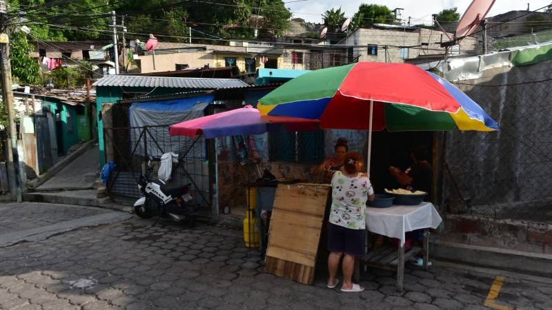 Femenicidio-Colonia-Ciudad Credisa-10 de Octubre- Soyapango- Mujer- Vereda-No Identificada