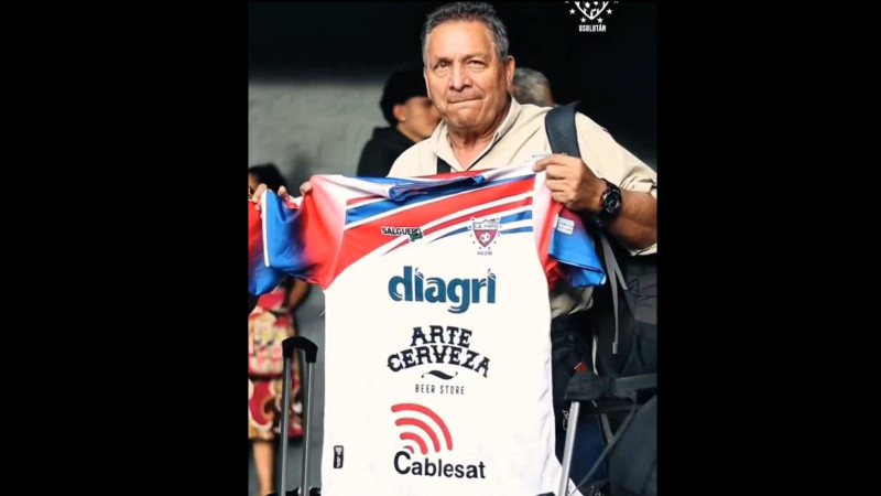 Firpo DT Marvin Solano Costa Rica 01