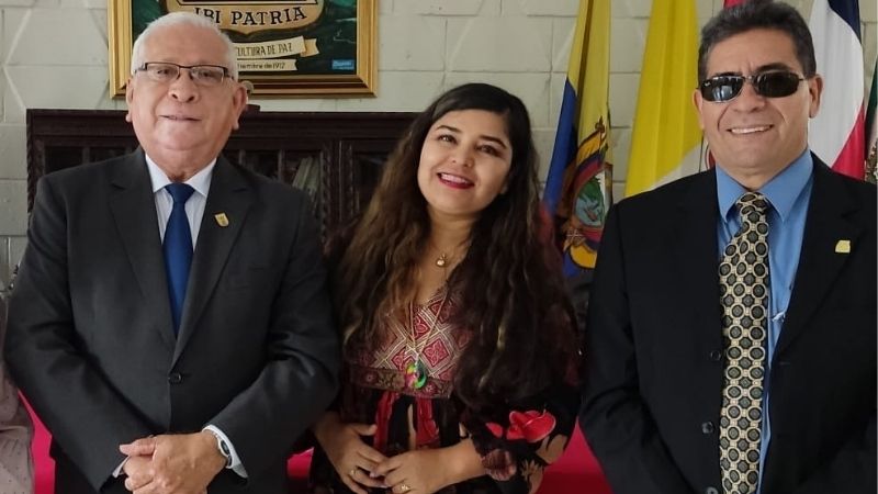 Flor Nuila en la inauguración