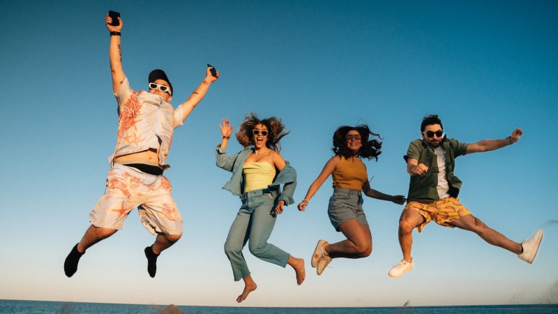 “Y llegamos tarde” (plataforma Básico Stream), junto a sus colegas Dani Di Giacomo, Vicky Lachama y Checho.