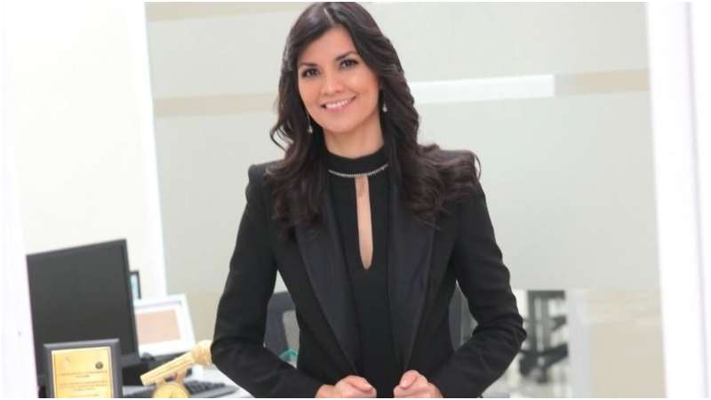 Lourdes Lara- presentadora
