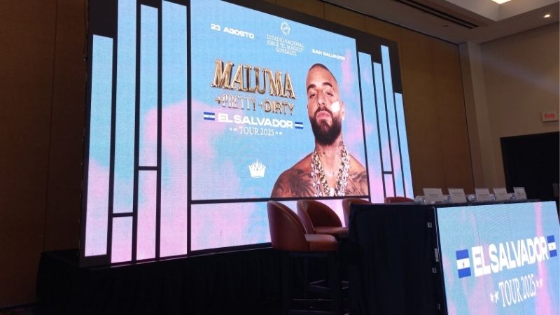 Maluma en El Salvador
