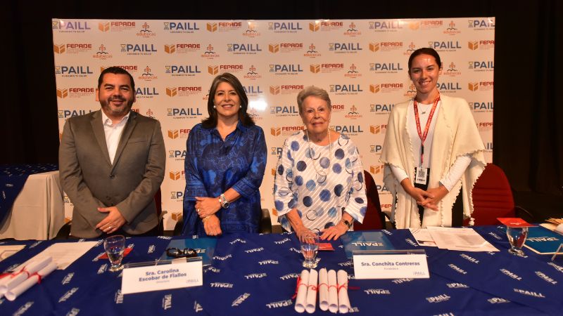 Laboratorios Paill, en alianza con la Fundación Empresarial para el Desarrollo Educativo (FEPADE), realizó la entrega anual de becas estudiantiles para hijos de sus colaboradores como parte del programa “Edubecas”. / 