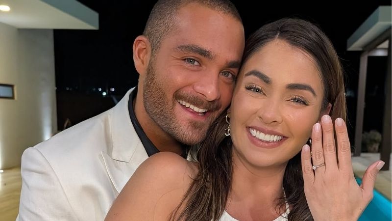 Claudia Martín y Carlos Said compromiso