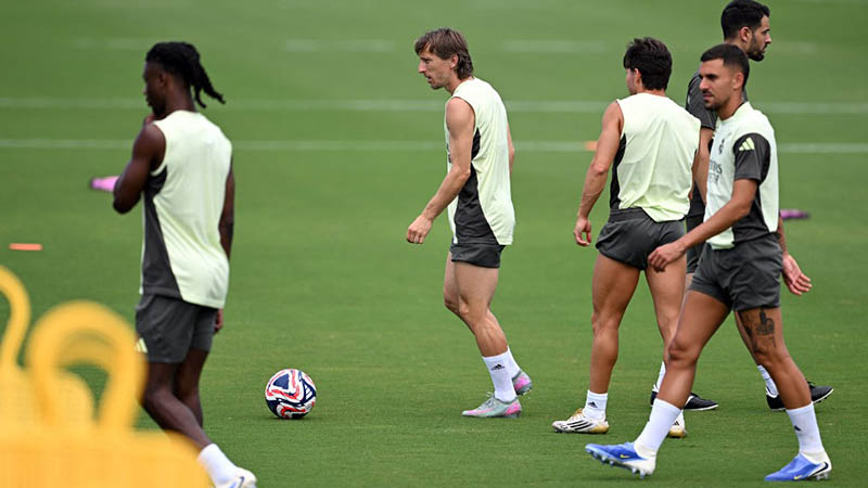 Real Madrid World Club training