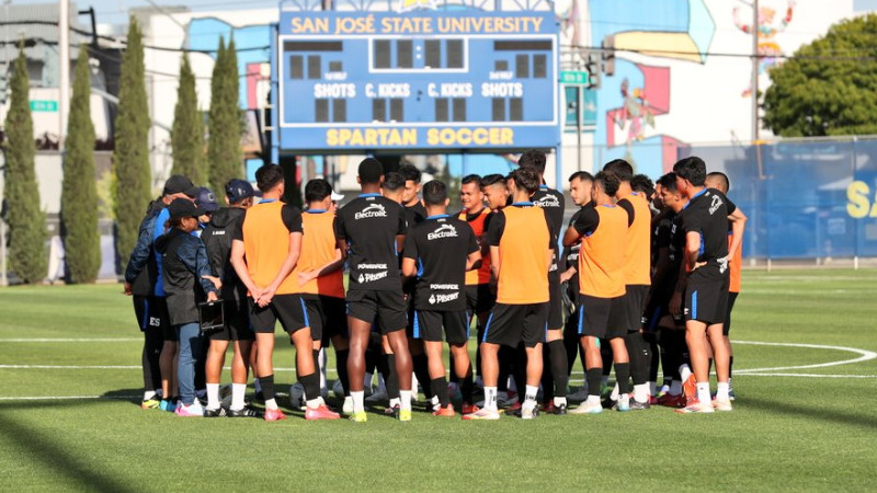 Selecta entrenamiento Copa Oro