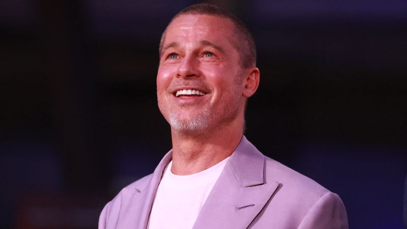 Brad Pitt adquirió y trasladó a California (EE. UU) la Casa Xasteros. / 