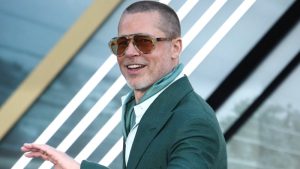 Brad Pitt durante una reciente aparición pública, en medio de la disputa legal con Angelina Jolie por la propiedad del viñedo Château Miraval en Francia.