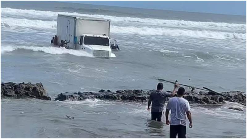 En redes sociales circularon estas fotos. Foto / Cortesía