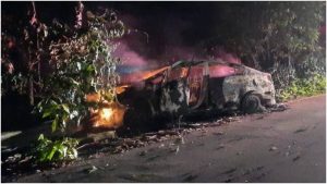 Así quedó el auto luego del siniestro. Foto / Cortesía Cruz Roja