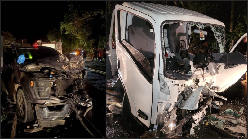 Los automotores quedaron con daños considerables tras la colisión. Fotos: Cruz Verde y Comandos de Salvamento