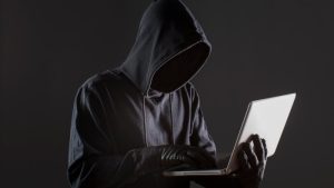 Si bien este hallazgo no representa una amenaza nueva, sí pone en evidencia los riesgos de tener credenciales comprometidas.