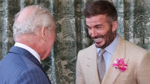 David Beckham se ha vuelto muy cercano al rey Carlos III.