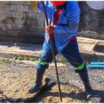 Capturan a empleados de ANDA que cobraban hasta $3,000 por conexiones ilegales de agua