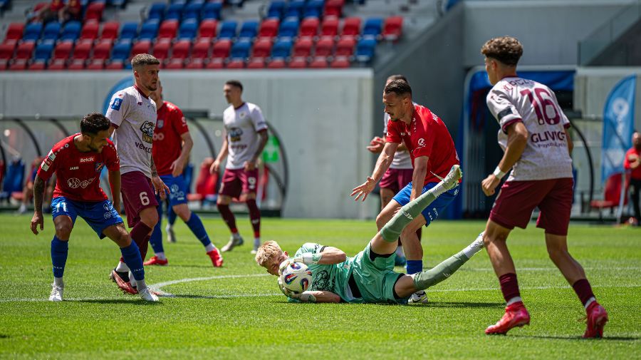 joshua perez odra opole polonia 03