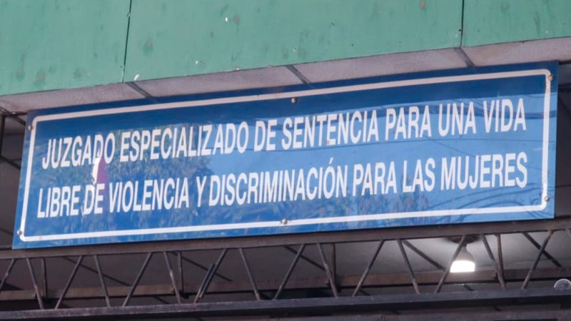 La pena de 50 años de cárcel dictada es la máxima para el delito de feminicidio. Foto: Centros Judiciales El Salvador